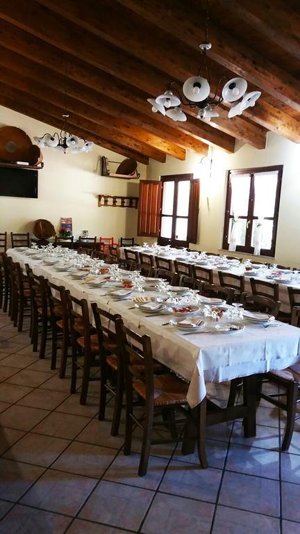 Вілла Agriturismo Satanca Арбус Екстер'єр фото